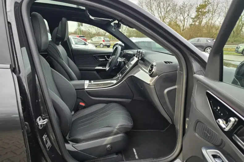 Mercedes-Benz GLC 220 din 2023 cu 29.995 km - oferta MER173669 - foto 17