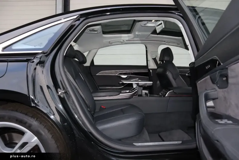 Audi A8 din 2024 cu 69.000 km - oferta AUD173672 - foto 21