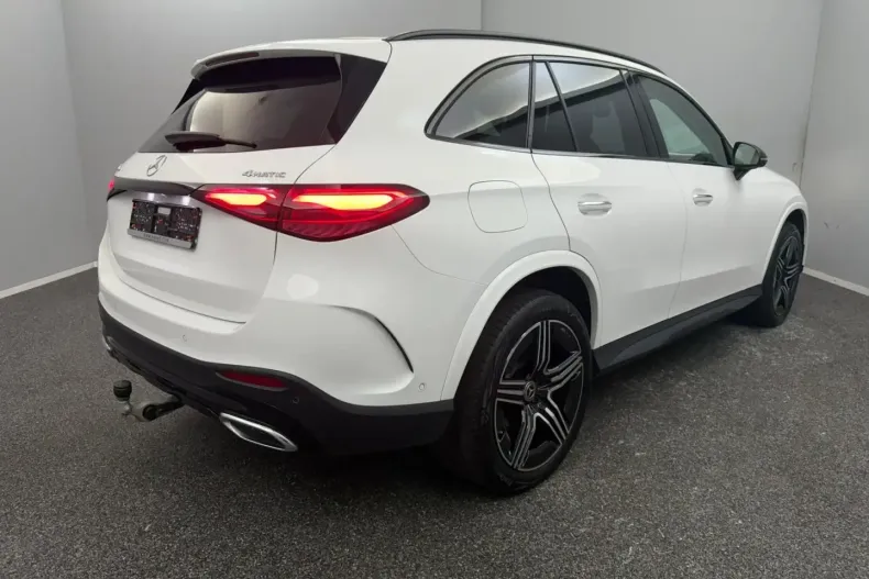 Mercedes-Benz GLC 300 din 2023 cu 64.000 km - oferta MER173673 - foto 7
