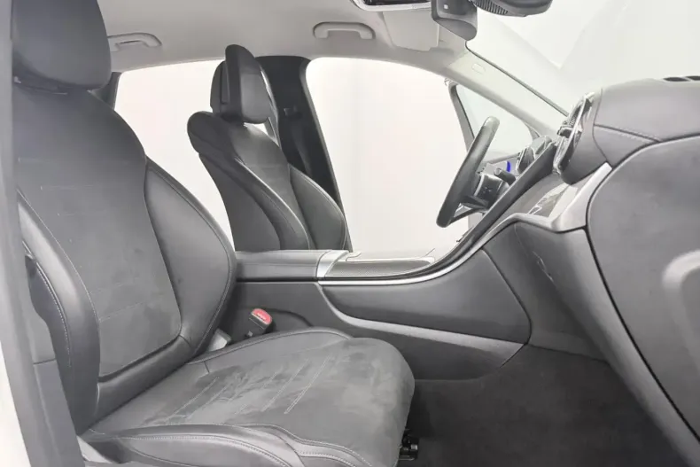 Mercedes-Benz GLC 300 din 2023 cu 64.000 km - oferta MER173673 - foto 19