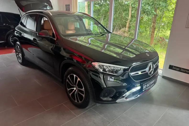 Mercedes-Benz GLC 220 din 2024 cu 32.000 km - oferta MER173674 - foto 9