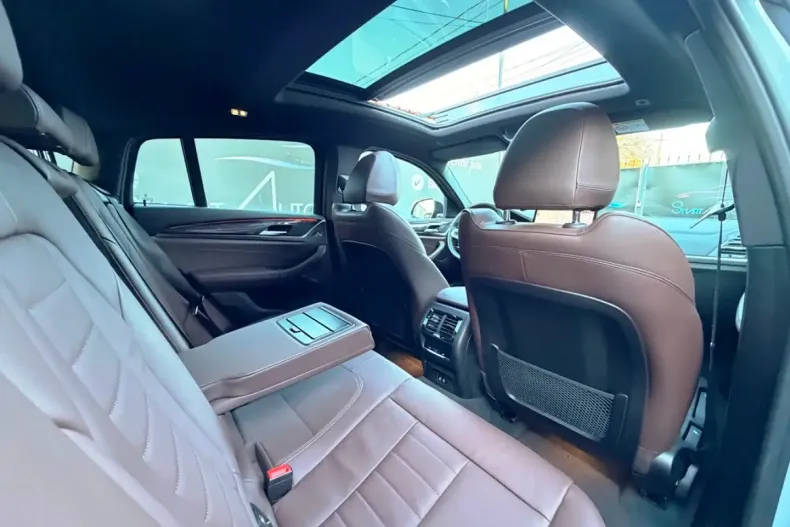 BMW X4 (Seria X) din 2023 cu 26.000 km - oferta BMW173676 - foto 32