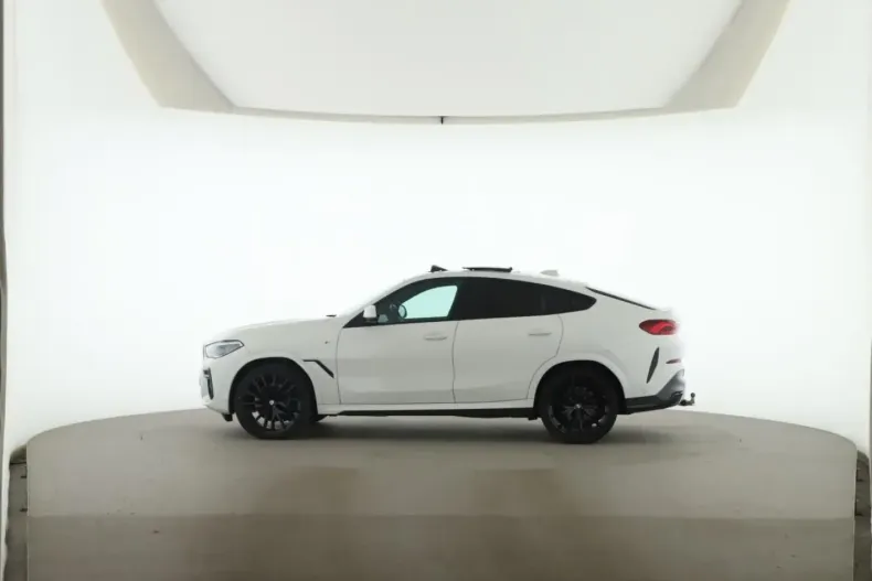 BMW X6 din 2022 cu 56.600 km - oferta BMW173677 - foto 4