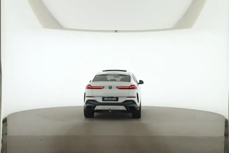 BMW X6 din 2022 cu 56.600 km - oferta BMW173677 - foto 6