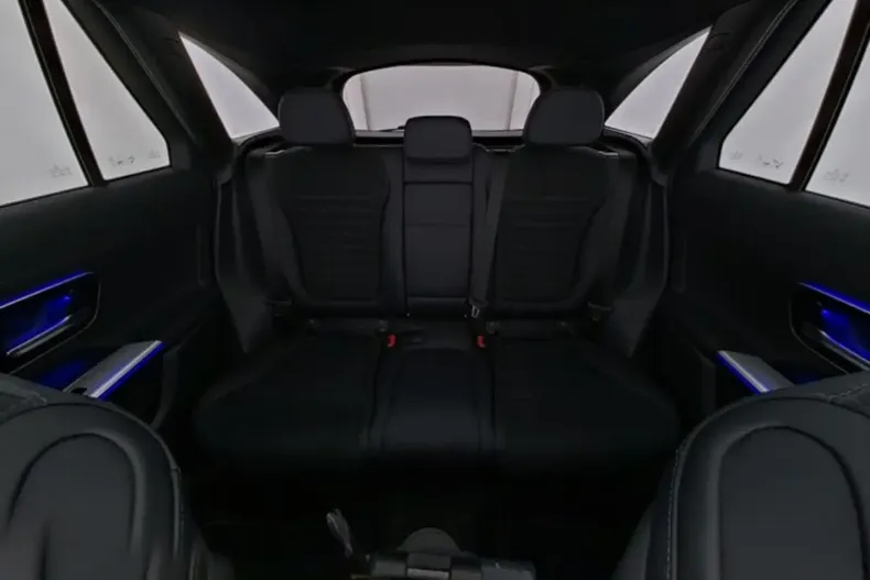 Mercedes-Benz GLC 220 din 2024 cu 35.600 km - oferta MER173679 - foto 8