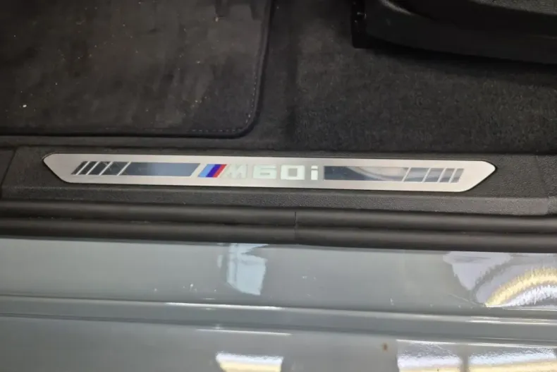 BMW X6 M60 din 2025 cu 25.480 km - oferta BMW173681 - foto 21