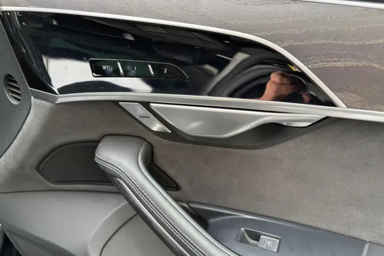 Audi A8 din 2022 cu 87.000 km - oferta AUD173683 - foto 18