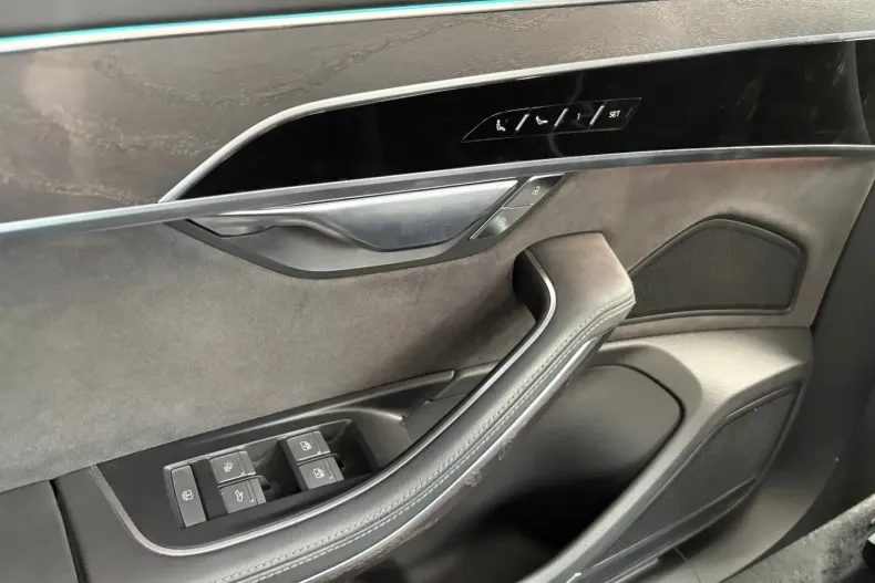 Audi A8 din 2022 cu 87.000 km - oferta AUD173683 - foto 27