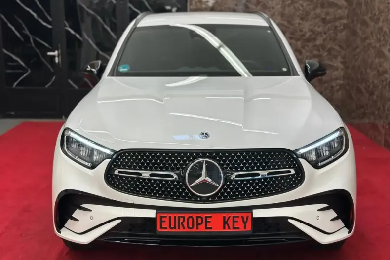 Mercedes-Benz GLC 200 din 2024 cu 5.999 km - oferta MER173686 - foto 2