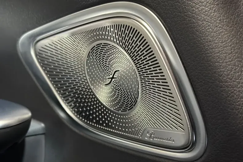 Mercedes-Benz GLC 200 din 2023 cu 69.800 km - oferta MER173687 - foto 26