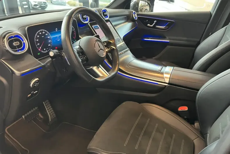 Mercedes-Benz GLC 200 din 2023 cu 26.635 km - oferta MER173688 - foto 16