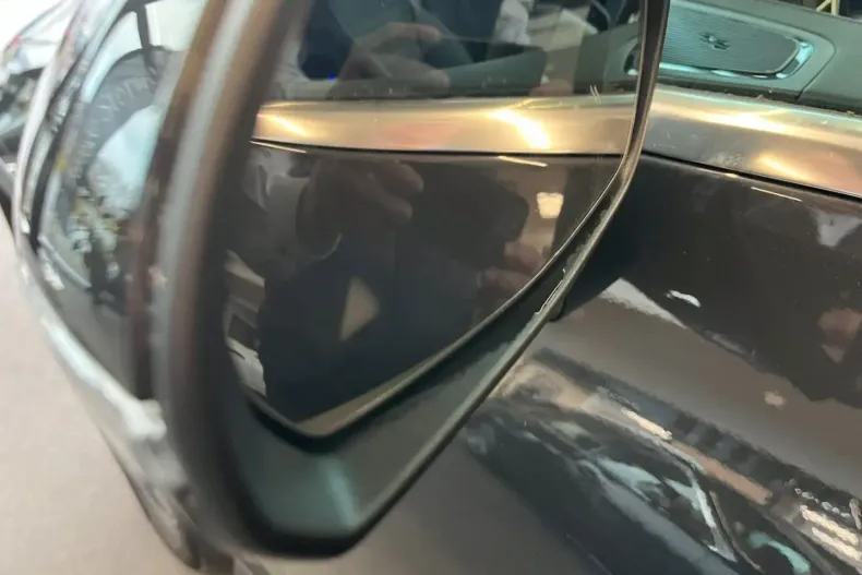 Mercedes-Benz GLC 200 din 2023 cu 26.635 km - oferta MER173688 - foto 30