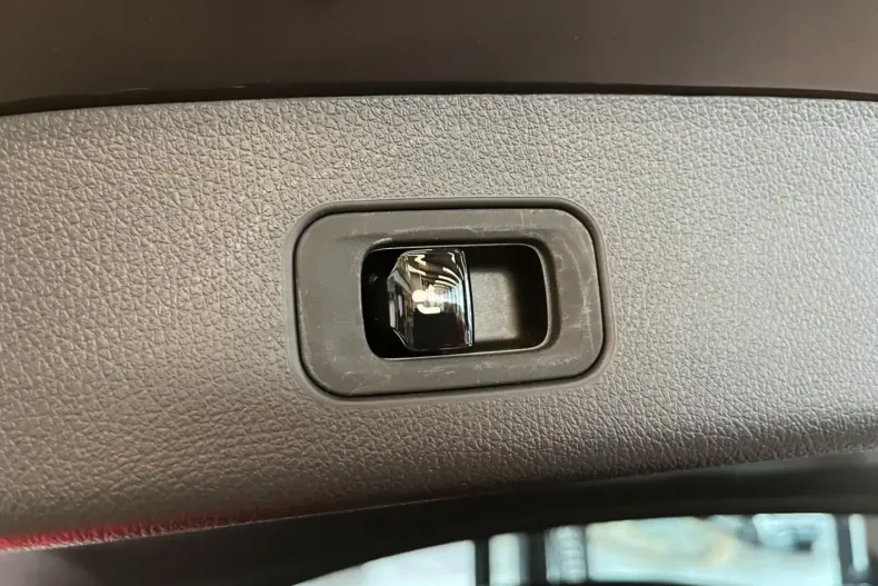 Mercedes-Benz GLC 200 din 2023 cu 26.635 km - oferta MER173688 - foto 34