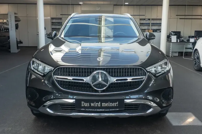 Mercedes-Benz GLC 220 din 2023 cu 57.745 km - oferta MER173689 - foto 2