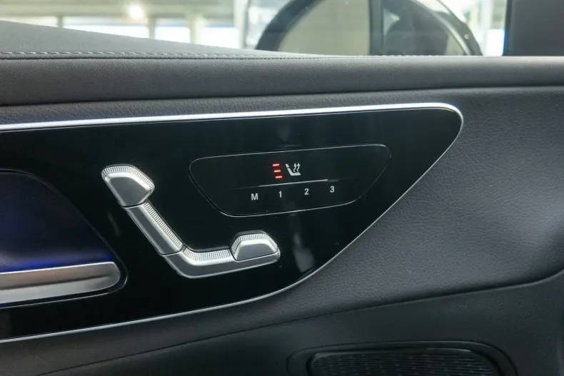 Mercedes-Benz GLC 220 din 2023 cu 57.745 km - oferta MER173689 - foto 22