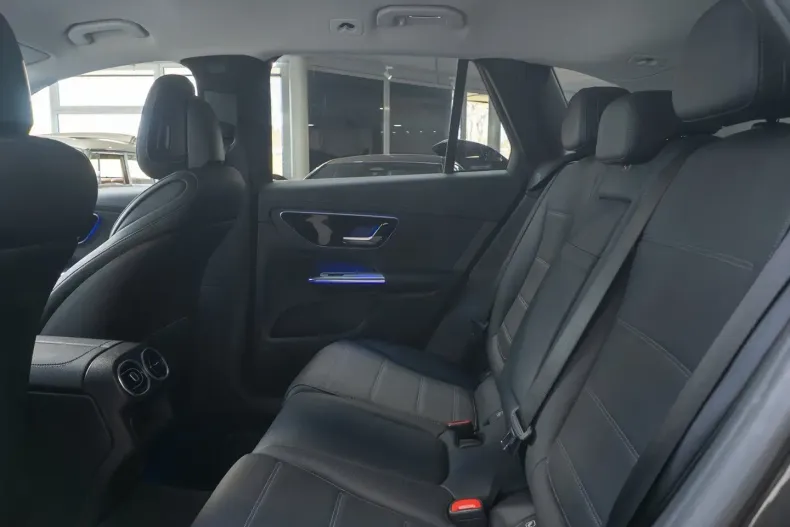 Mercedes-Benz GLC 220 din 2023 cu 57.745 km - oferta MER173689 - foto 23