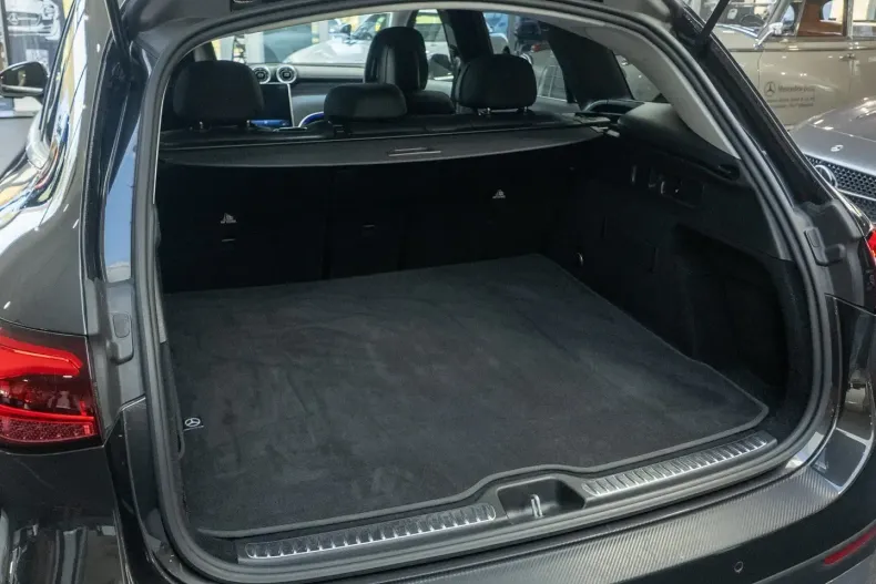 Mercedes-Benz GLC 220 din 2023 cu 57.745 km - oferta MER173689 - foto 26