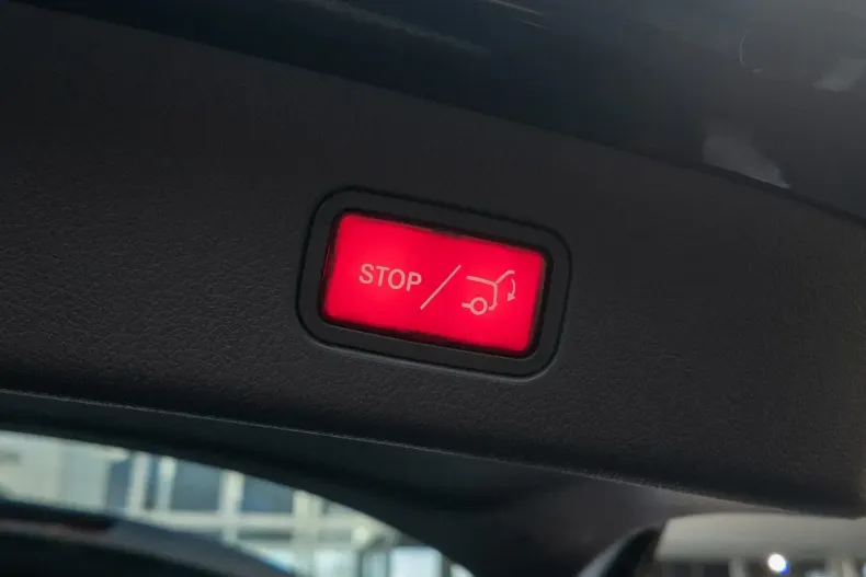 Mercedes-Benz GLC 220 din 2023 cu 57.745 km - oferta MER173689 - foto 27