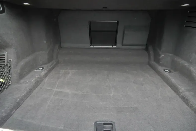 Audi A8 din 2022 cu 66.130 km - oferta AUD173690 - foto 21