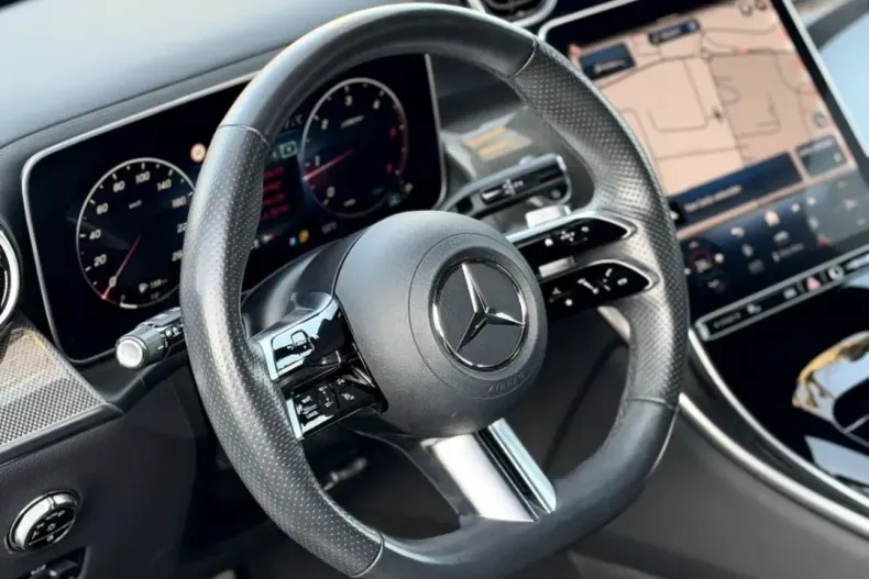 Mercedes-Benz GLC 220 din 2023 cu 54.800 km - oferta MER173691 - foto 18