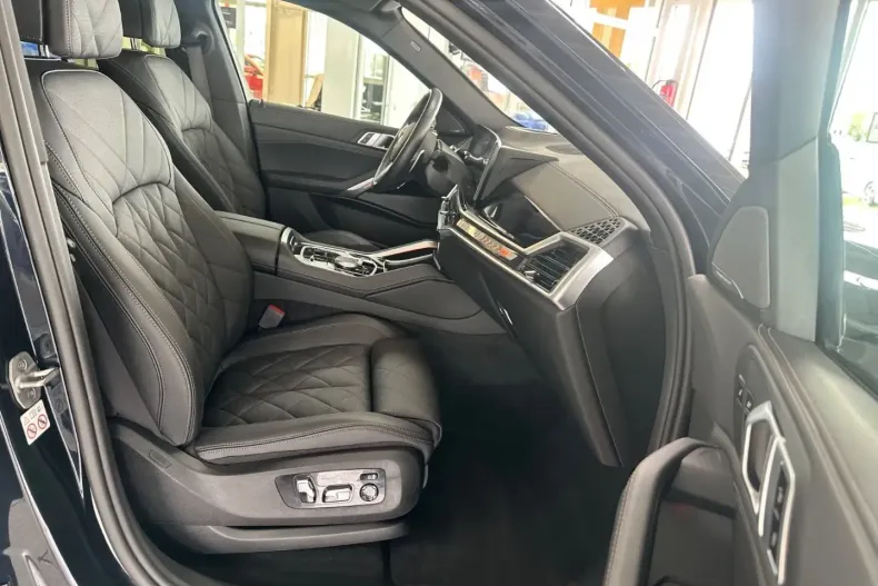 BMW X6 (Seria X) din 2024 cu 22.500 km - oferta BMW173696 - foto 10