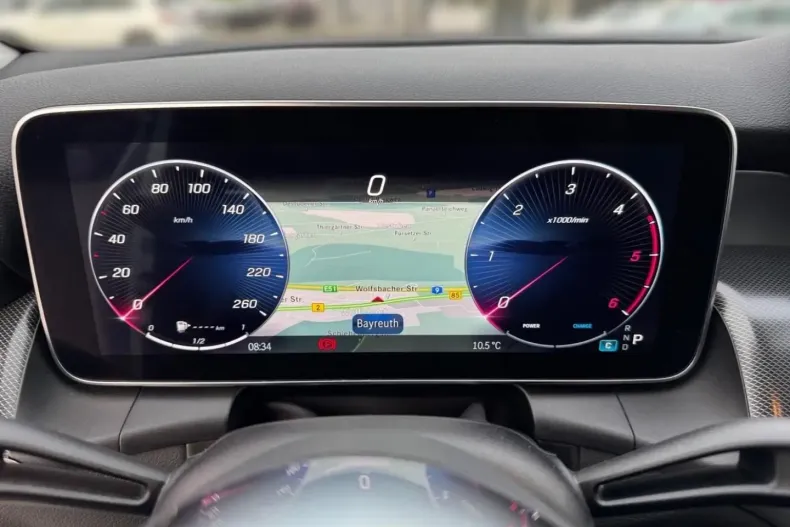 Mercedes-Benz GLC 220 din 2023 cu 47.272 km - oferta MER173698 - foto 4