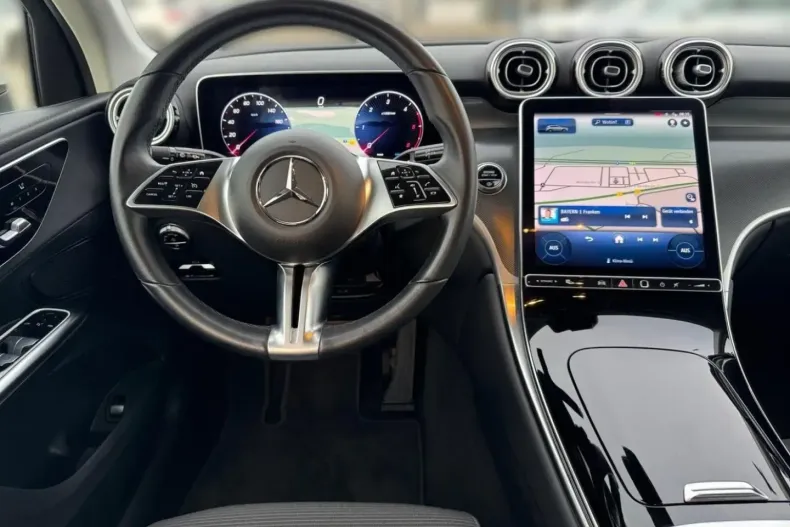 Mercedes-Benz GLC 220 din 2023 cu 47.272 km - oferta MER173698 - foto 8