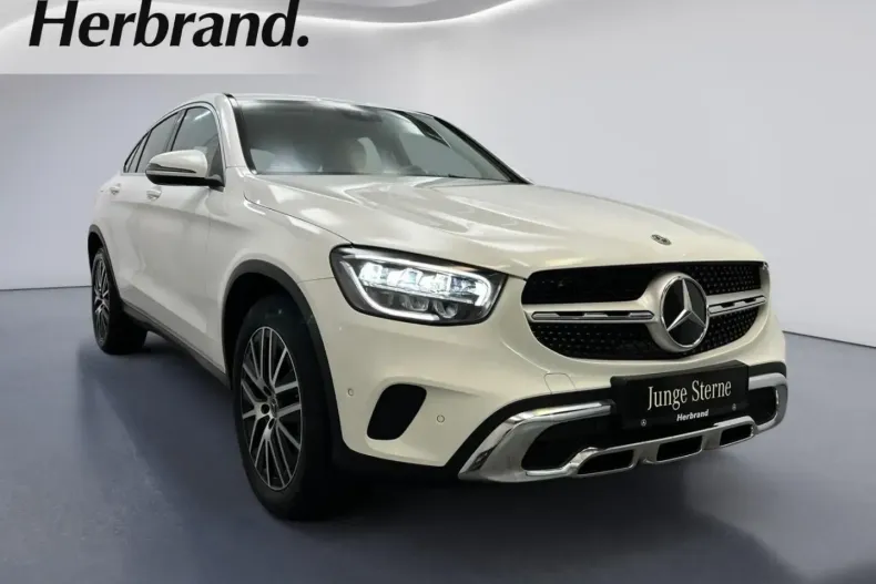 Mercedes-Benz GLC 220 din 2022 cu 39.500 km - oferta MER173700 - foto 2