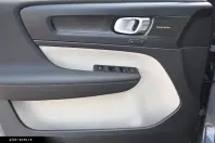 Volvo XC40 din 2022 cu 34.300 km - oferta VOL173703 - foto 7