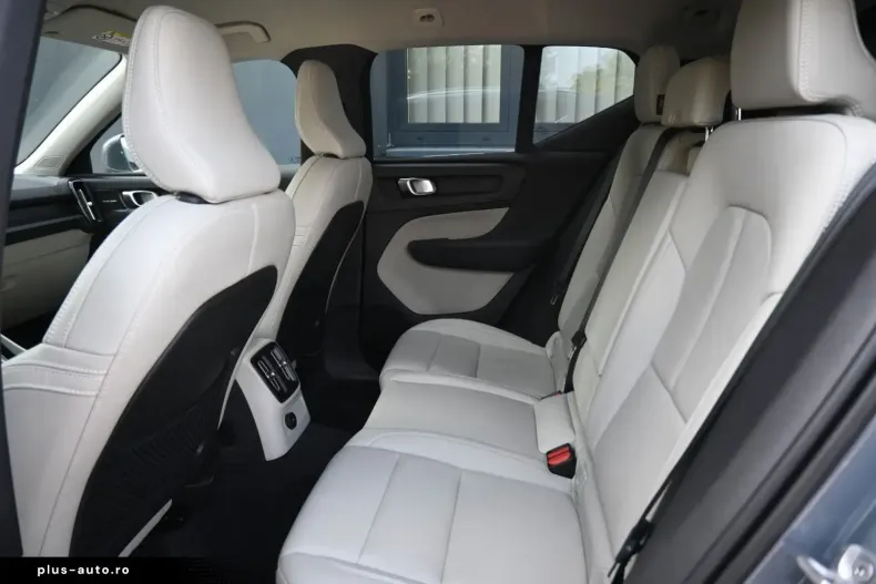 Volvo XC40 din 2022 cu 34.300 km - oferta VOL173703 - foto 13