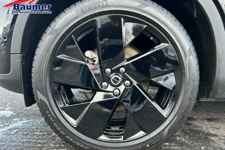 Volvo XC40 din 2025 cu 21.896 km - oferta VOL173704 - foto 9