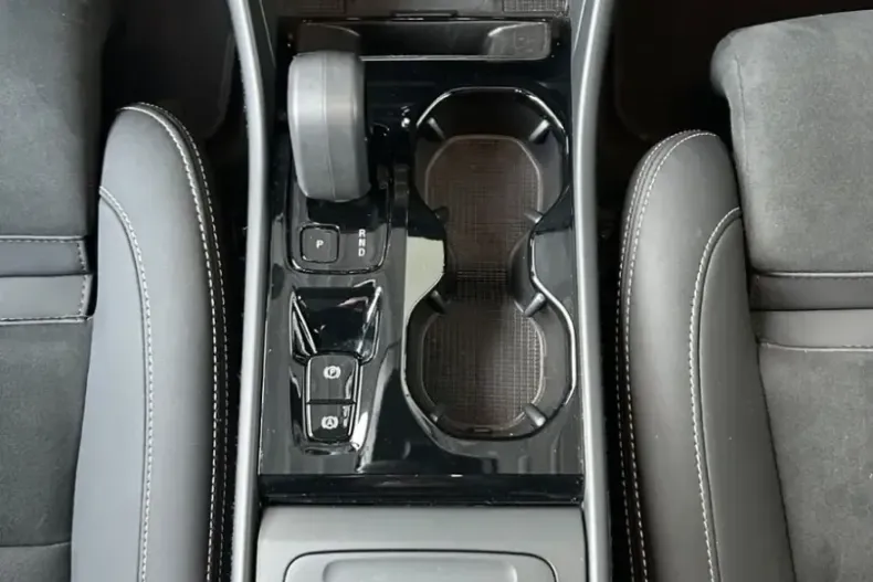 Volvo XC40 din 2025 cu 21.896 km - oferta VOL173704 - foto 24