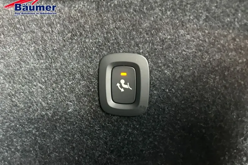 Volvo XC40 din 2025 cu 21.896 km - oferta VOL173704 - foto 28