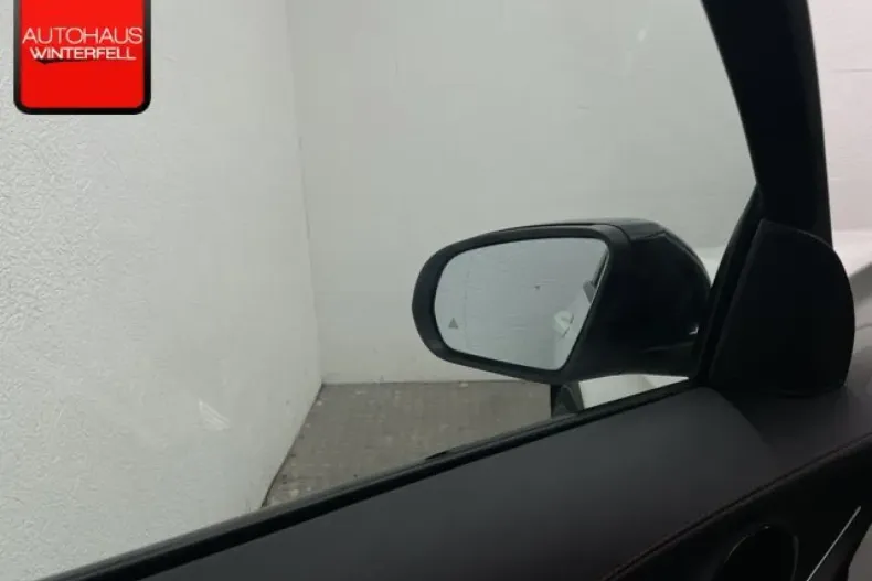 Mercedes-Benz GLC 220 din 2023 cu 49.987 km - oferta MER173705 - foto 13