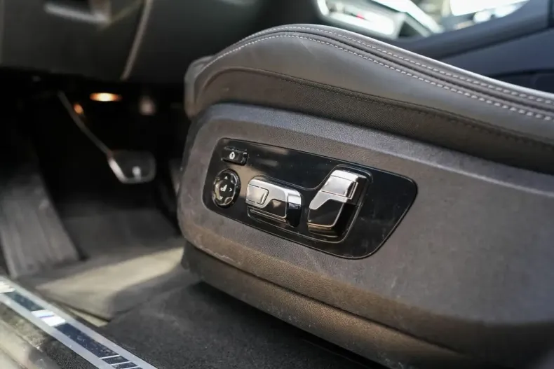 BMW X6 din 2025 cu 19.990 km - oferta BMW173712 - foto 7