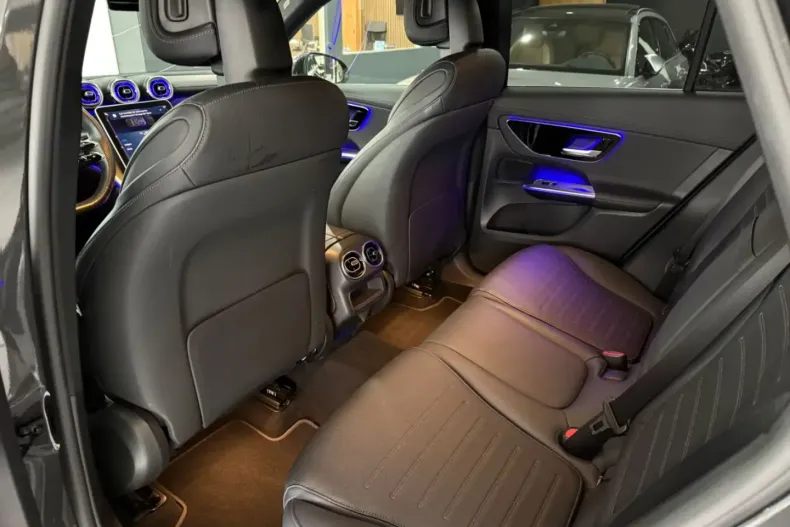 Mercedes-Benz GLC 200 din 2024 cu 38.000 km - oferta MER173713 - foto 8