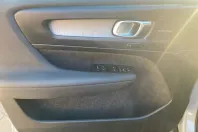 Volvo XC40 din 2025 cu 26.926 km - oferta VOL173717 - foto 10