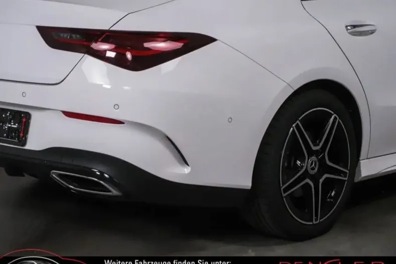 Mercedes-Benz CLA 200 din 2024 cu 20.236 km - oferta MER173718 - foto 10