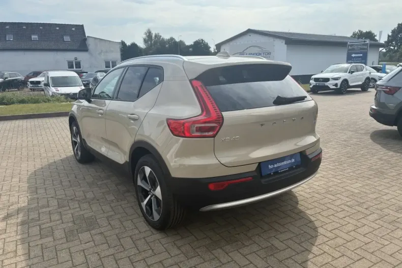 Volvo XC40 din 2024 cu 21.867 km - oferta VOL173719 - foto 4