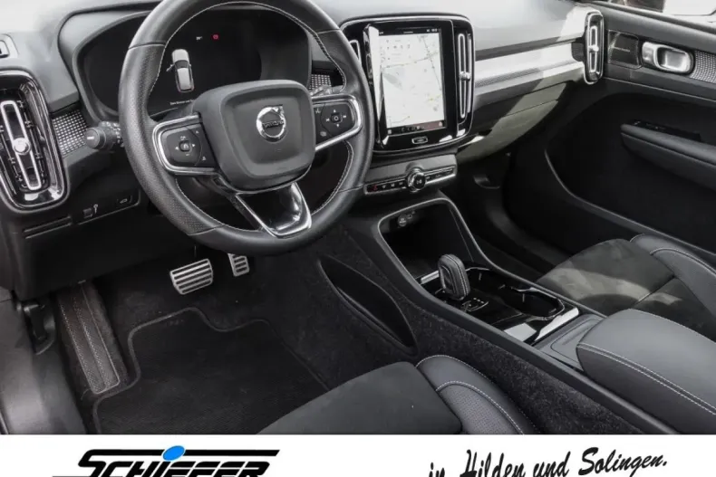 Volvo XC40 din 2021 cu 18.811 km - oferta VOL173720 - foto 8