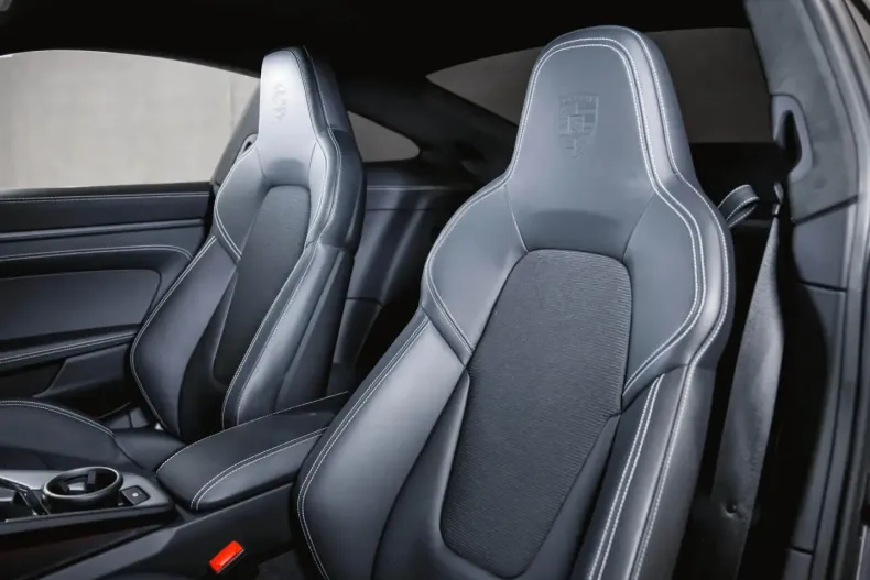 Porsche 992 din 2023 cu 15.400 km - oferta POR173723 - foto 16