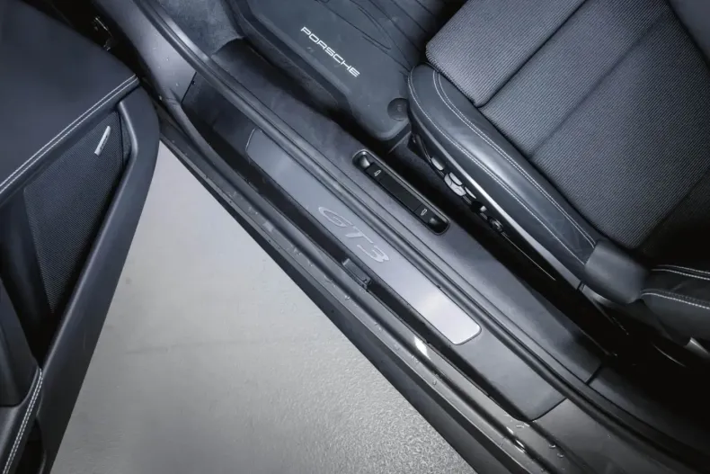 Porsche 992 din 2023 cu 15.400 km - oferta POR173723 - foto 23