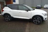 Volvo XC40 din 2021 cu 24.493 km - oferta VOL173726 - foto 3