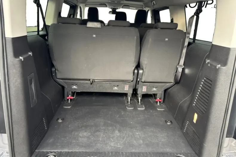 Toyota Verso din 2024 cu 57.570 km - oferta TOY173727 - foto 8