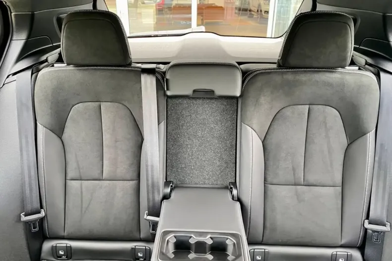 Volvo XC40 din 2021 cu 42.943 km - oferta VOL173728 - foto 14