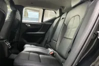 Volvo XC40 din 2022 cu 62.300 km - oferta VOL173732 - foto 11