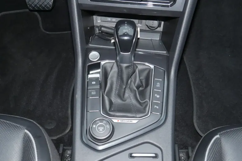 Volkswagen Tiguan Allspace din 2022 cu 76.812 km - oferta VOL173735 - foto 8