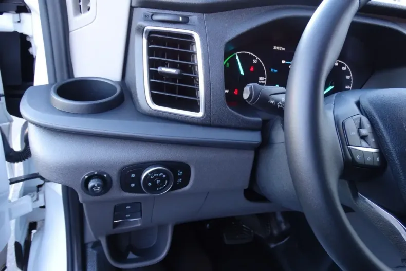 Ford Transit din 2023 cu 3.751 km - oferta FOR173738 - foto 9