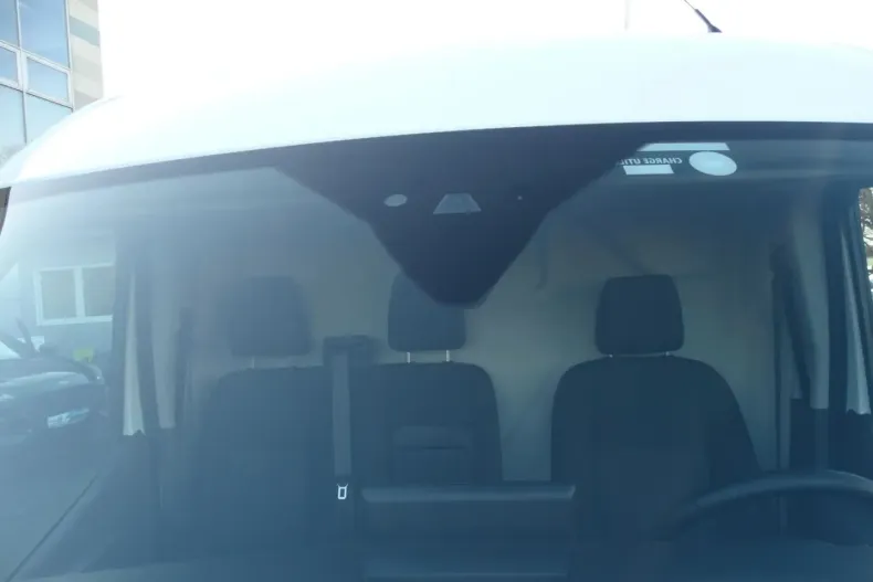 Ford Transit din 2023 cu 3.751 km - oferta FOR173738 - foto 23