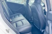 Tesla Model 3 din 2023 cu 73.365 km - oferta TES173740 - foto 9